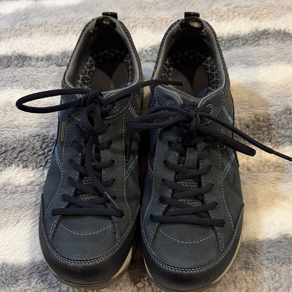 Dansko Paisley Waterproof Navy Shoes - Picture 3 of 10